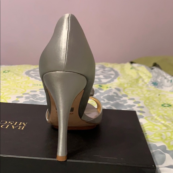 Shoes - Picture 5 of 5